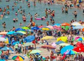 Avoid Scams: Top Beach Destination Rated Worst for Brits news-12082024-030140