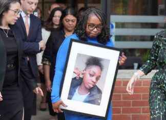 Mother’s Heartbreaking Plea: 13-Year-Old Daughter Dies from Sip of Costa Drink news-16082024-192301