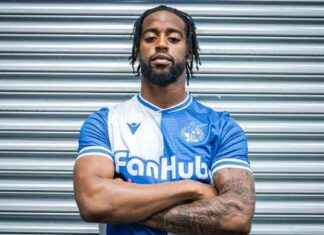 Sotiriou Conversations Influence Forde’s Move to Rovers from Watford news-31082024-022538