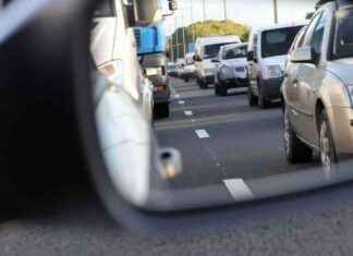 Essential Documents UK Motorists Must Carry to Avoid Risks news-14092024-103437