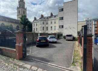 Vehicle Car Park Auction in Bristol: Five Spaces, £475k Guide Price news-27102024-085642