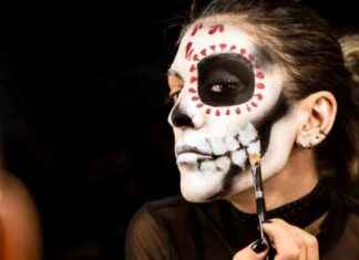 Halloween Makeup Warning: Popular Trend Could Pose Health Risks news-31102024-234405