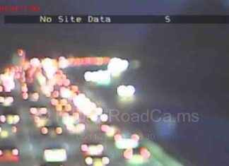 M5 Traffic Halted by Multi-Vehicle Crash During Rush Hour news-08112024-212903