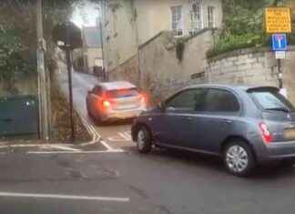 Bollards Installation Causes 24 Hours of Chaos: Watch the Aftermath news-09112024-093147