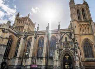 Bristol Cathedral receives significant donation from Tetra Pak heir bristol-cathedral-receives-significant-donation-from-tetra-pak-heir