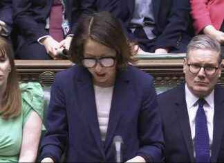 Universal Credit payment delay plan for under 22s announced universal-credit-payment-delay-plan-for-under-22s-announced