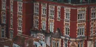 Bristol Court Apartments: Discover Luxury Living and Hidden Gems