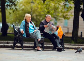 Bristol Herald Courier Obits: Discover Heartfelt Stories and Tributes