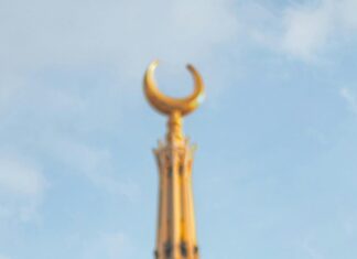 Royal York Crescent Bristol: Discover Hidden Gems and Charm