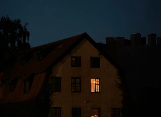 Kenneth Steele House Bristol: Discover Its Hidden Architectural Gems