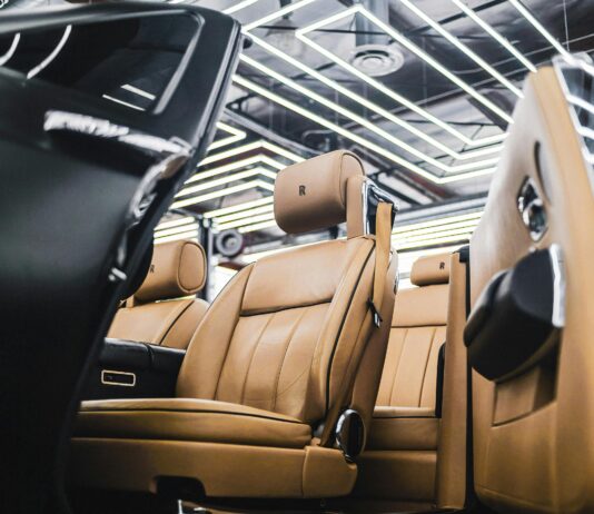 Rolls Royce Bristol: Discover Luxury and Elegance Like Never Before