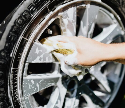 Car Wash Bristol: Discover the Secret to a Sparkling Shine Today!