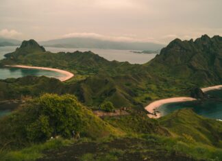 Beaches Near Bristol: Discover Hidden Gems for Your Next Escape